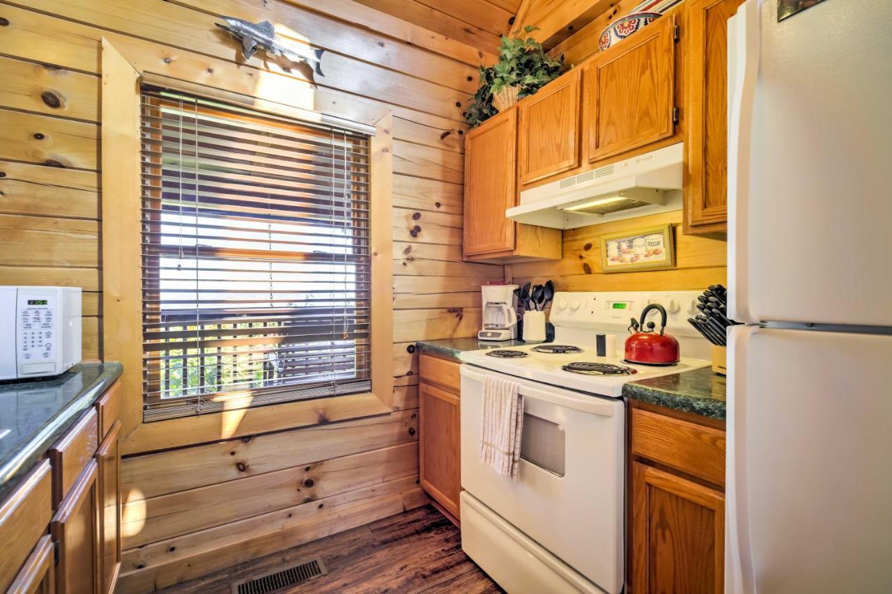 Sevierville Retreat Private Hot Tub And Lake Views! מראה חיצוני תמונה